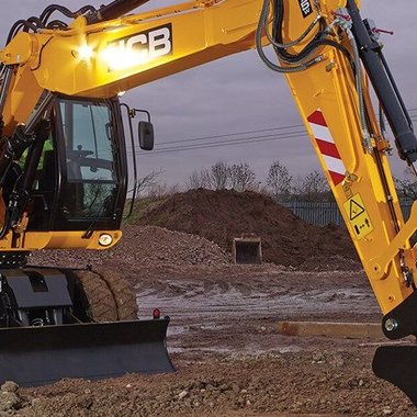 jcb-js-175w-380x380-354